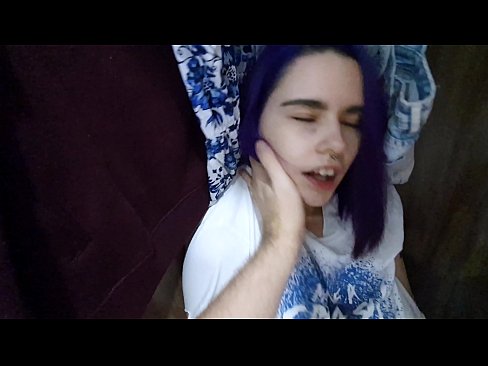 ❤️ Fannt meng Schwëster am Kleederschaf an huet hatt gehollef ️ Russesch Porno bei eis lb.pornmega.ru